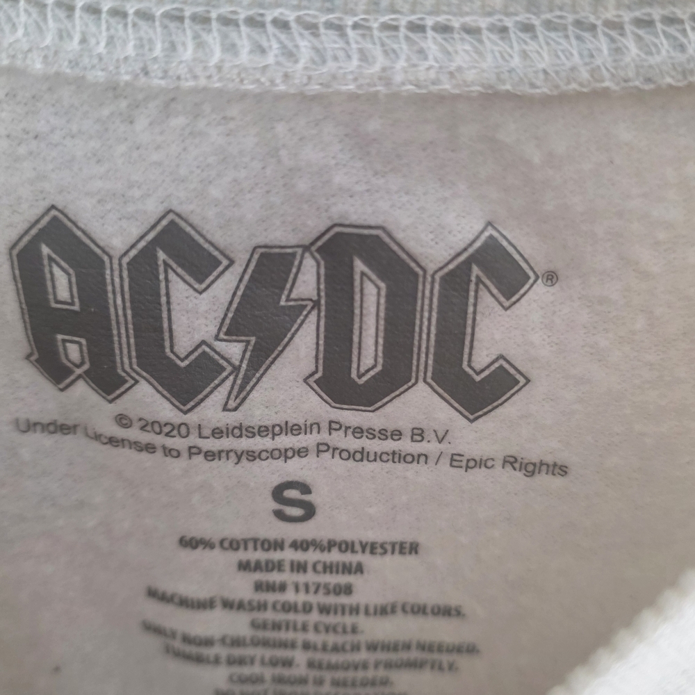 AC/DC Logo T-Shirt in Gray and White - Picture 3 of 4